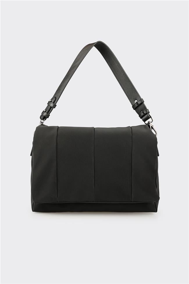 Siyah Kadın Omuz Çantası