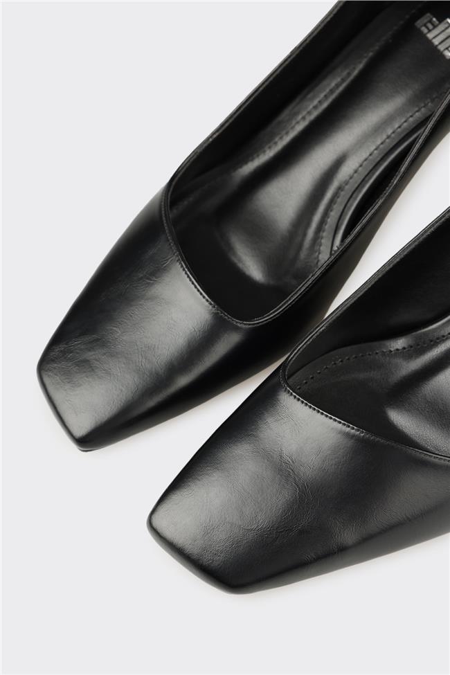 Siyah Kadın Orta Topuk Ayakkabı