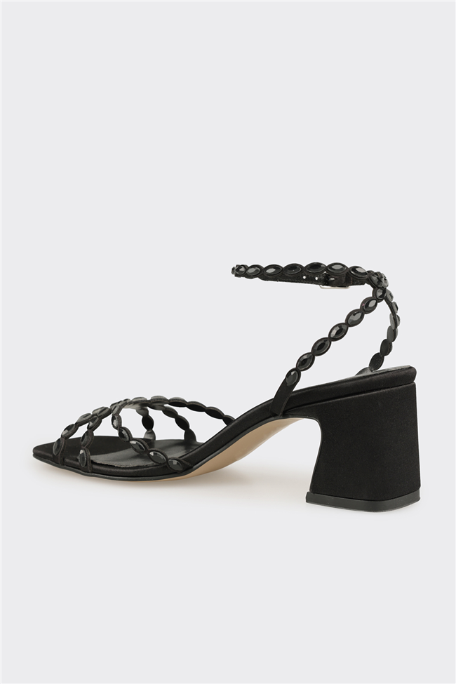 Siyah Kadın Orta Topuk Sandalet