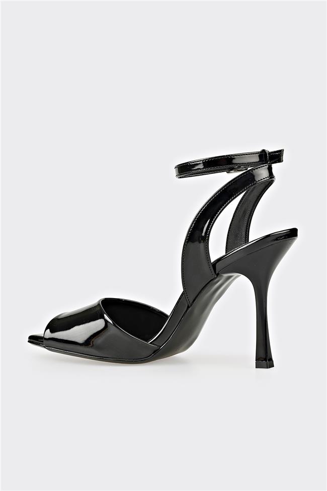 Siyah Kadın Sandalet