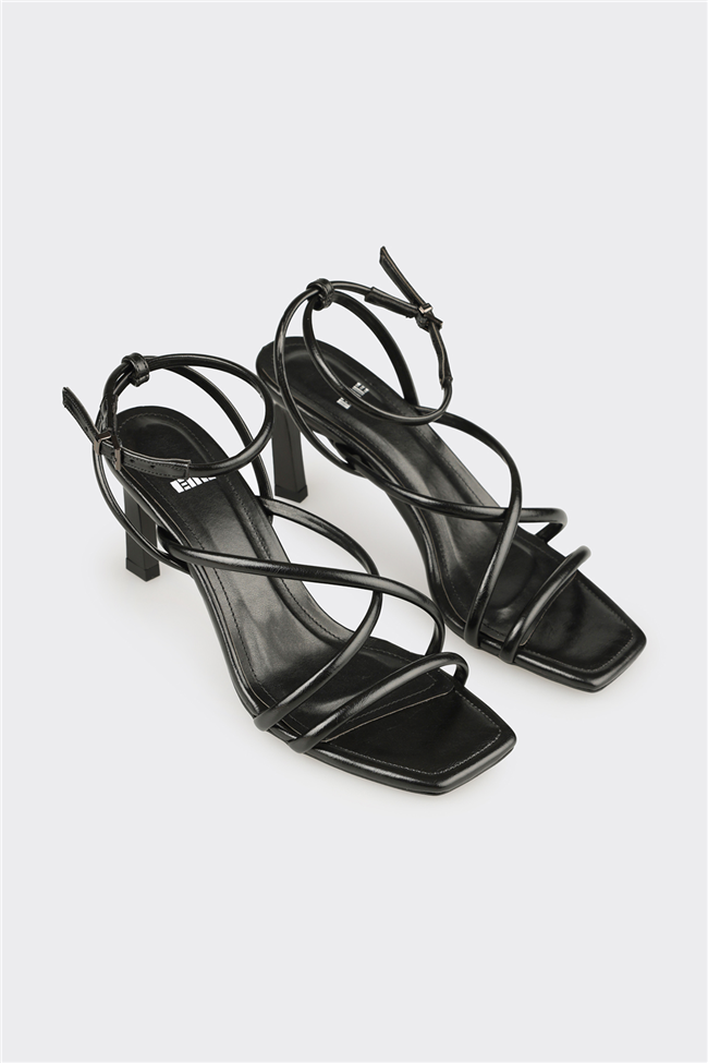 Siyah Kadın Sandalet