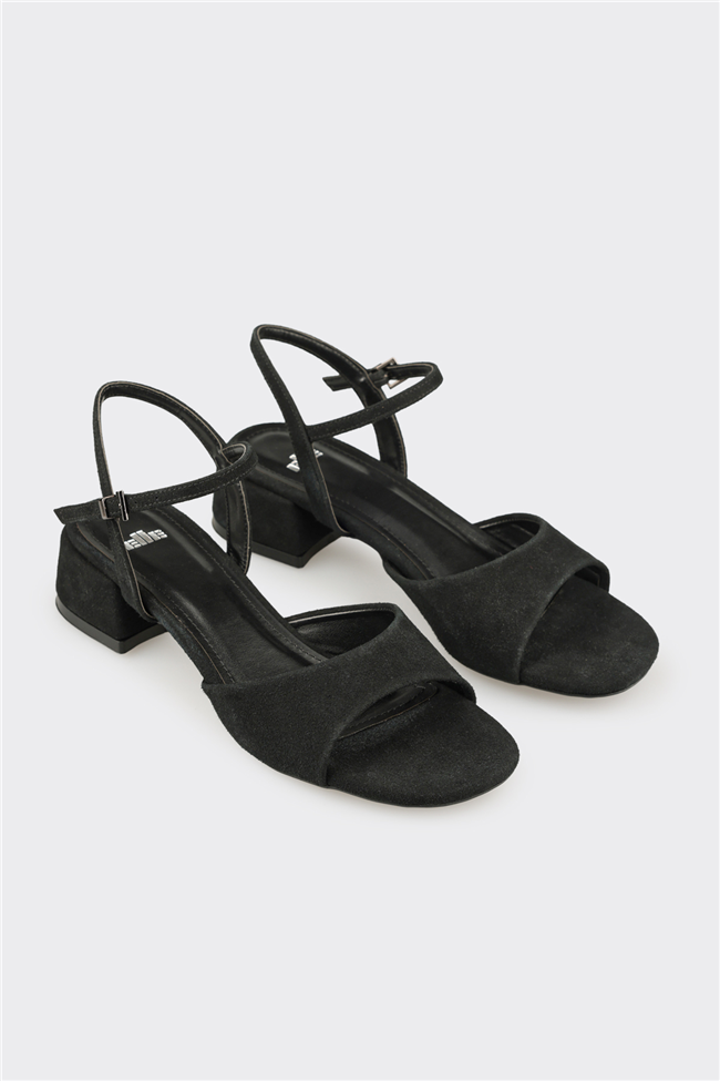 Siyah Kadın Sandalet