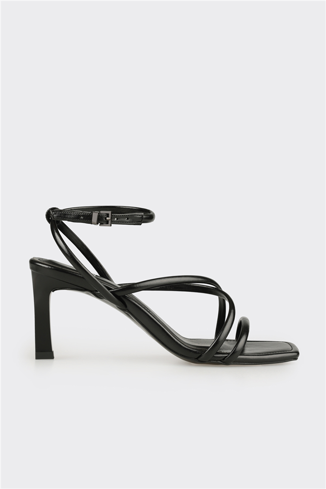 Siyah Kadın Sandalet