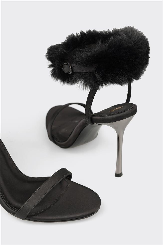 Siyah Kadın Sandalet