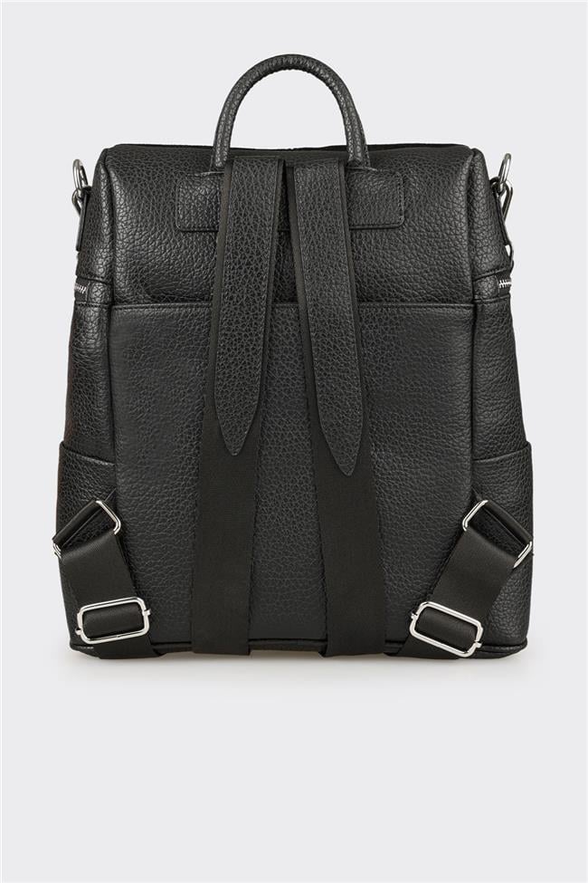 Siyah Kadın Sırt Çantası