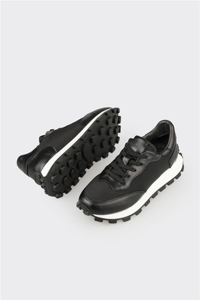 Siyah Kadın Spor Ayakkabı