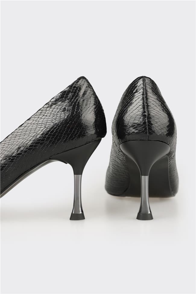 Siyah Kadın Stiletto
