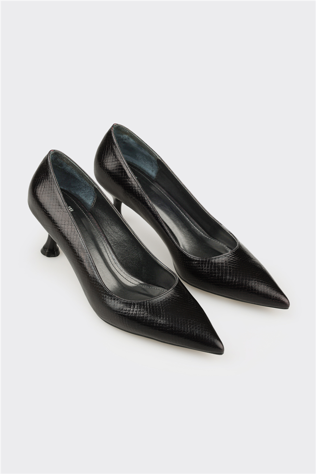Siyah Kadın Stiletto