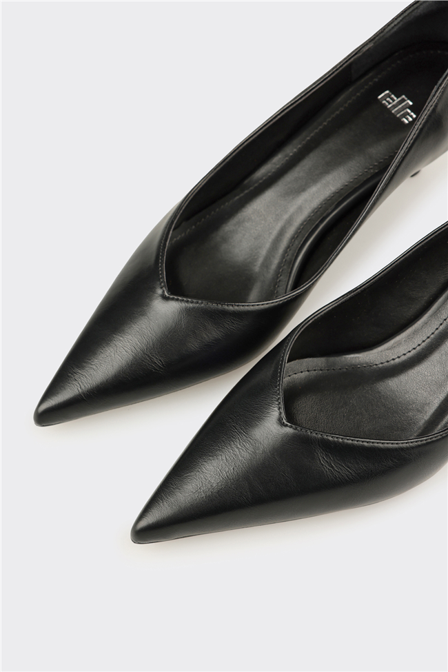 Siyah Kadın Stiletto