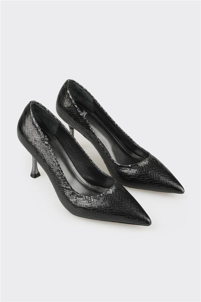 Siyah Kadın Stiletto