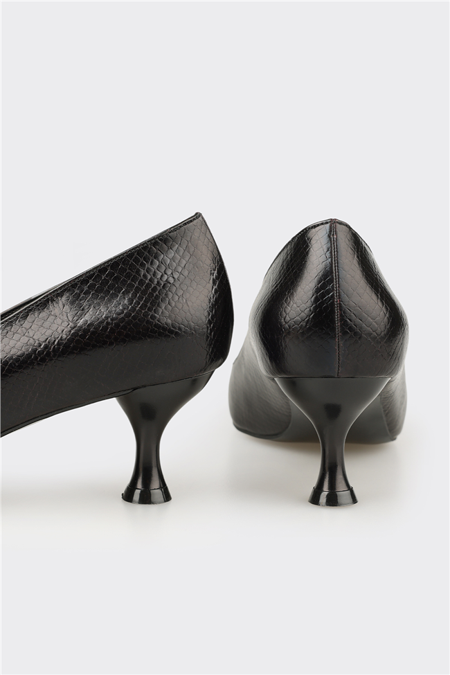 Siyah Kadın Stiletto