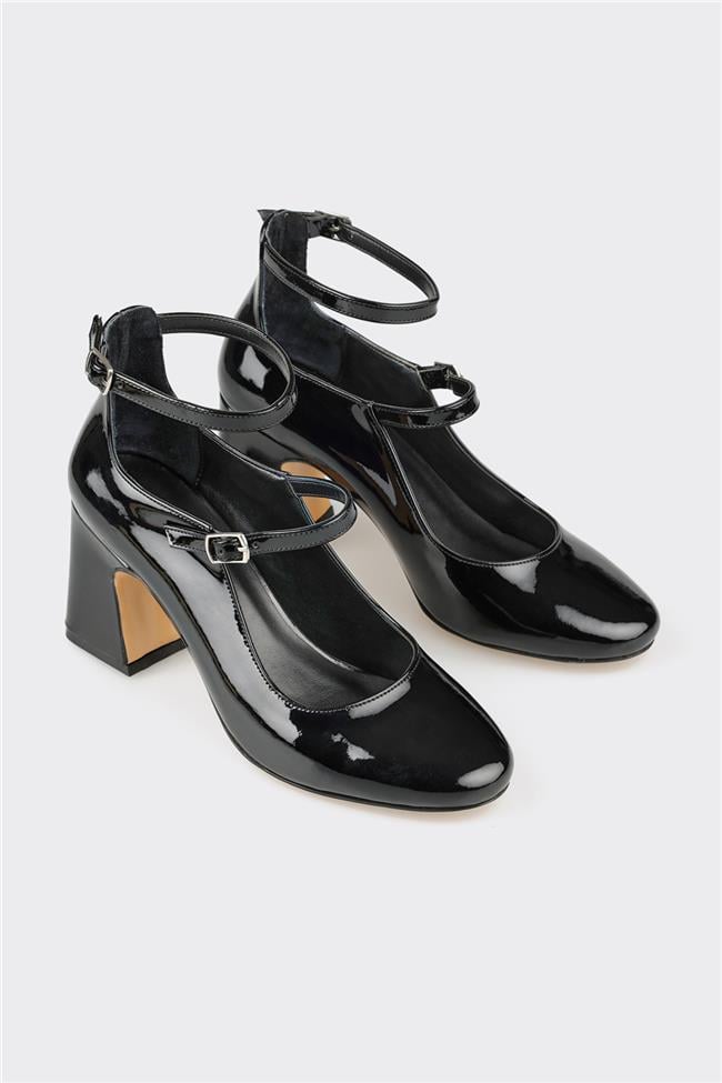Siyah Kadın Topuklu Ayakkabı