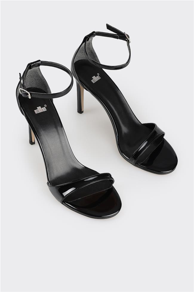 Siyah Kadın Topuklu Sandalet