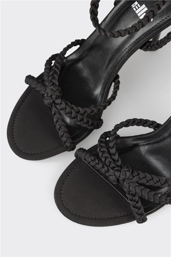 Siyah Kadın Topuklu Sandalet