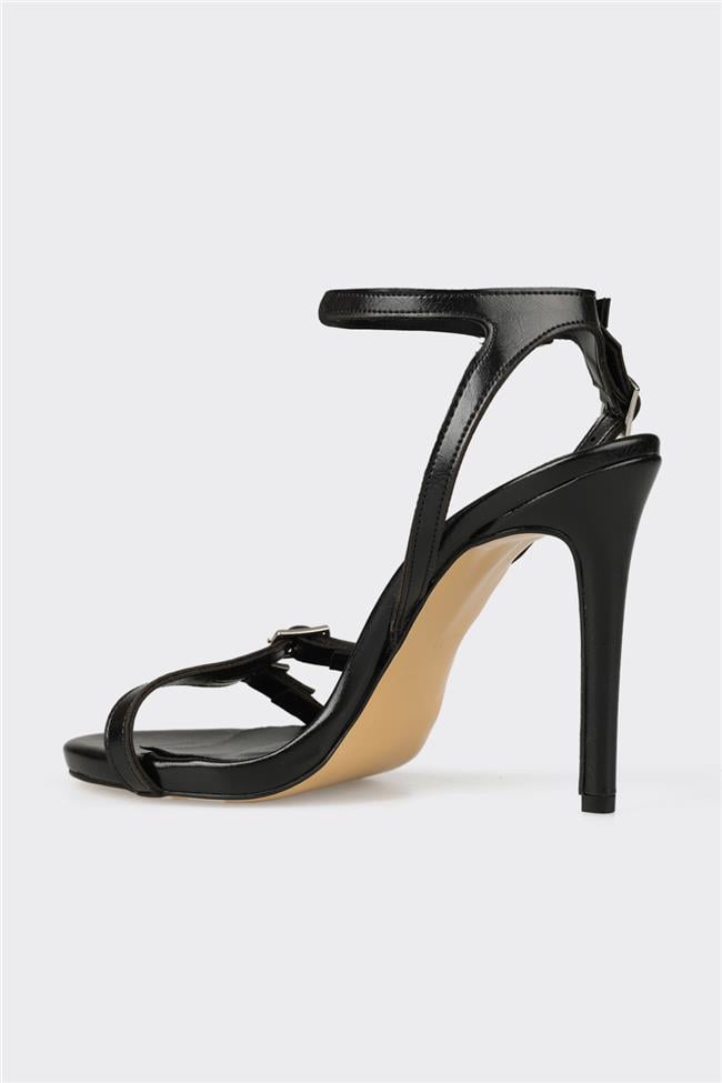 Siyah Kadın Topuklu Sandalet