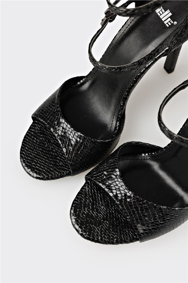 Siyah Kadın Topuklu Sandalet