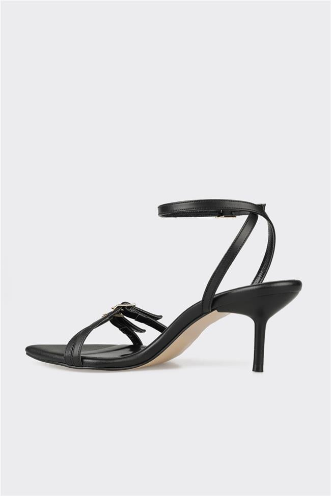 Siyah Kadın Topuklu Sandalet