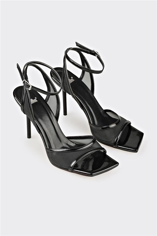 Siyah Kadın Topuklu Sandalet