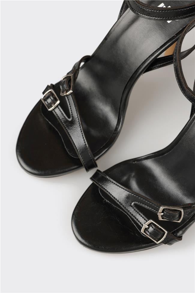 Siyah Kadın Topuklu Sandalet