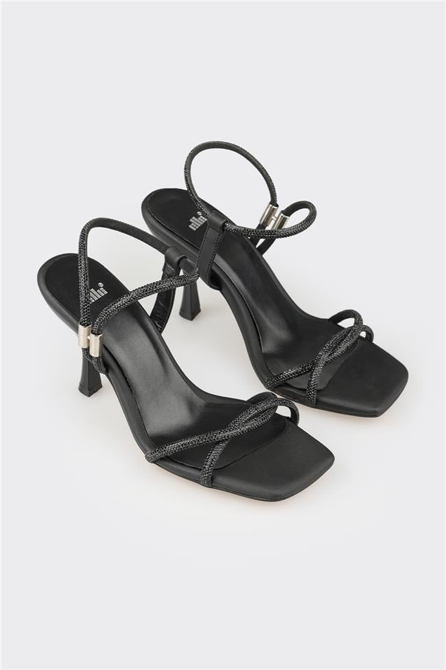 Siyah Kadın Topuklu Sandalet