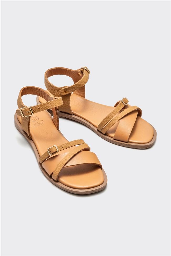 Taba Deri Kadın Düz Sandalet