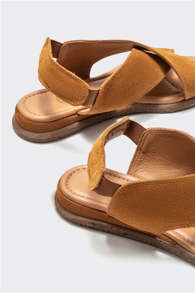 Taba Deri Kadın Düz Sandalet