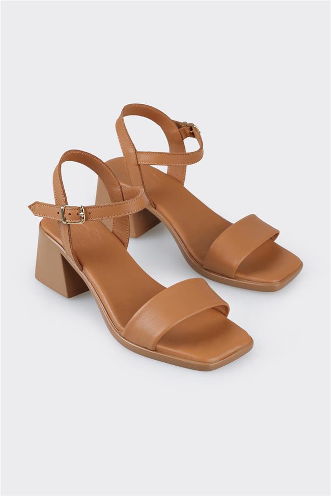 Taba Deri Kadın Topuklu Sandalet