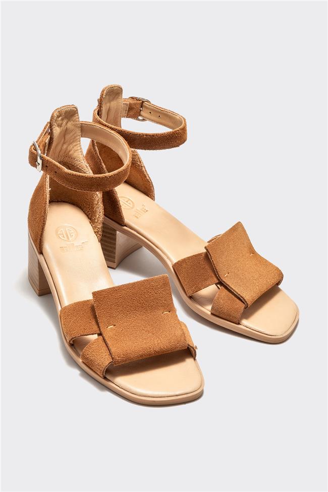 Taba Deri Kadın Topuklu Sandalet