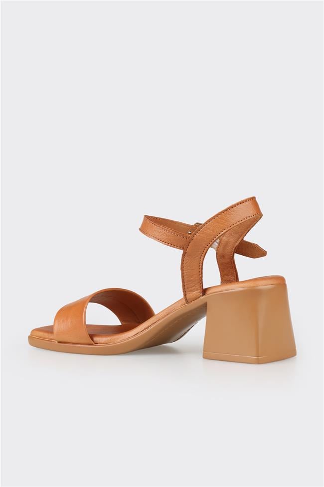 Taba Deri Kadın Topuklu Sandalet