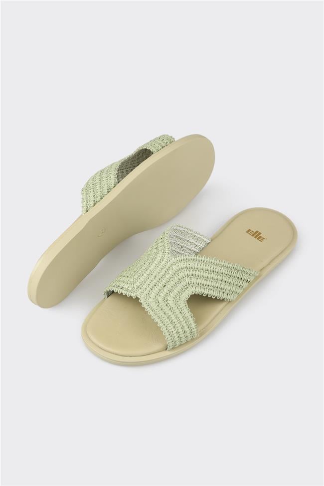 Yeşil Kadın Terlik