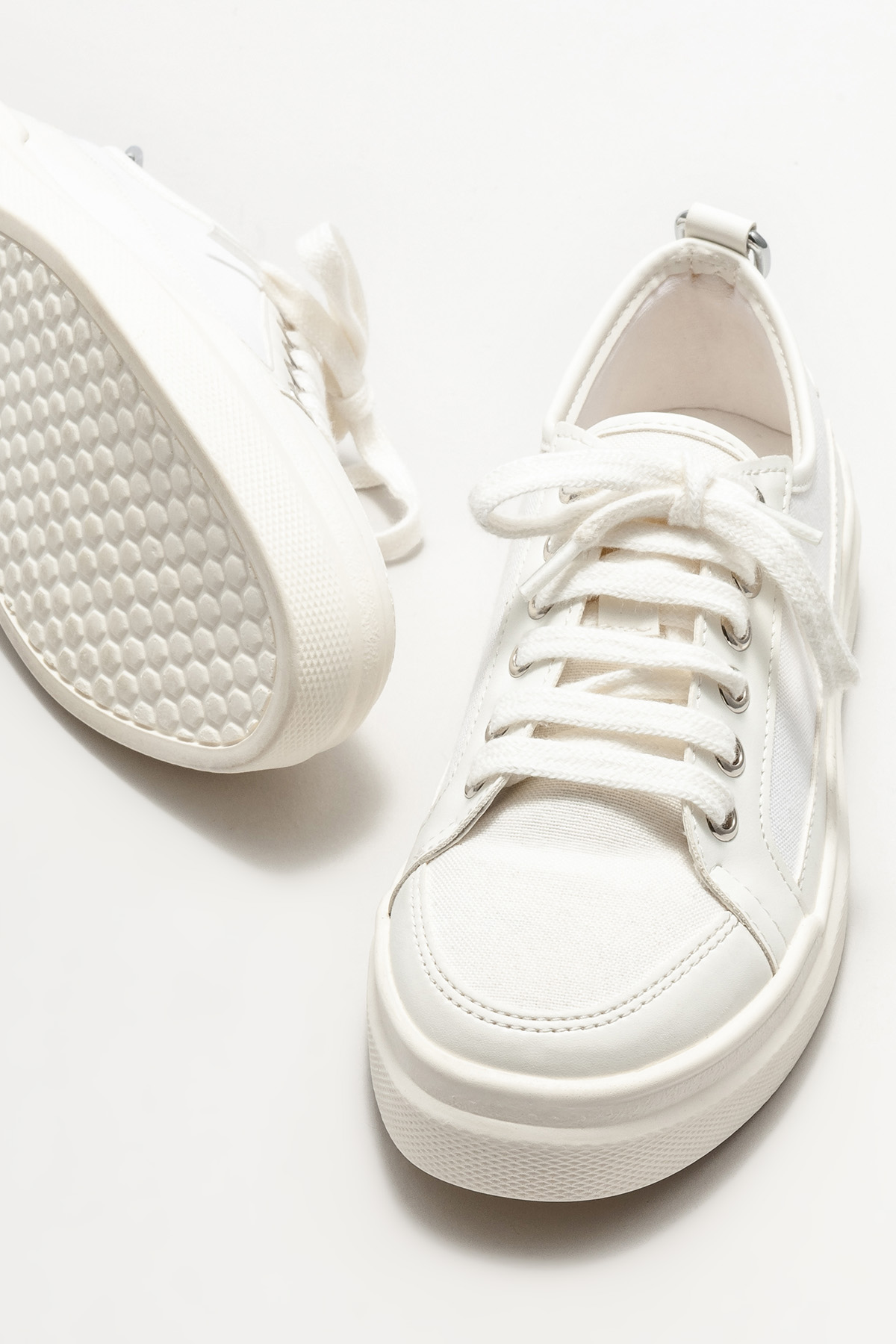 Beyaz Kadın Spor Ayakkabı Satın Al! ELINA-BEO Fiyatı | Elle Shoes