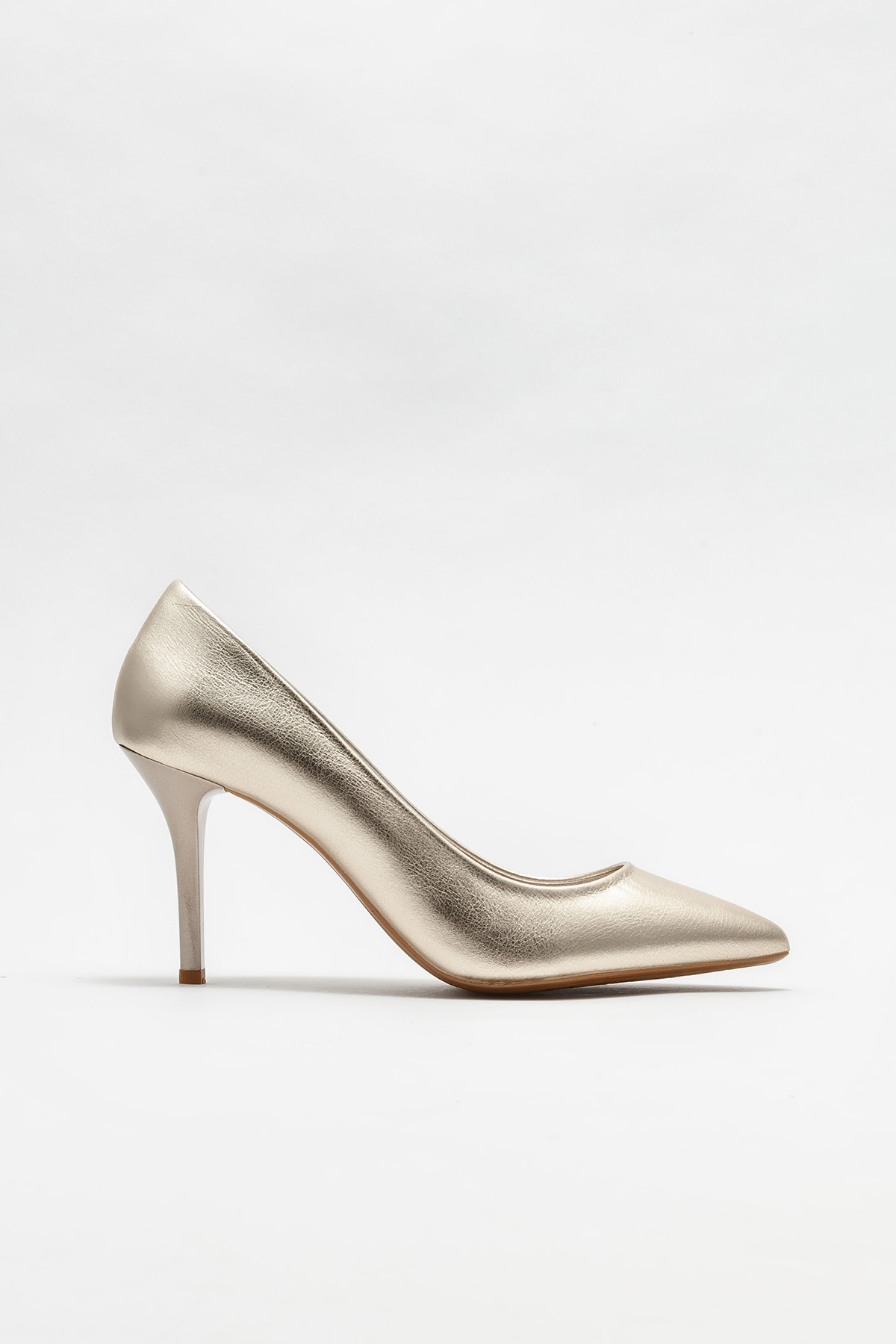 FRIDA POINTED TOE PUMP, Gold Pointed Shoes