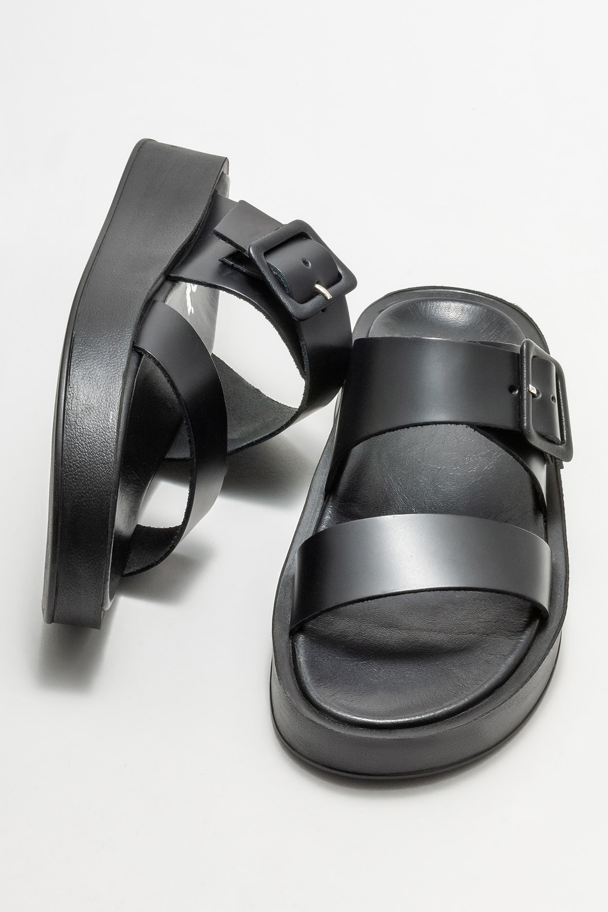 Siyah Deri Kadın Dolgu Topuklu Sandalet Satın Al! RAVENIS-01 Fiyatı | Elle  Shoes