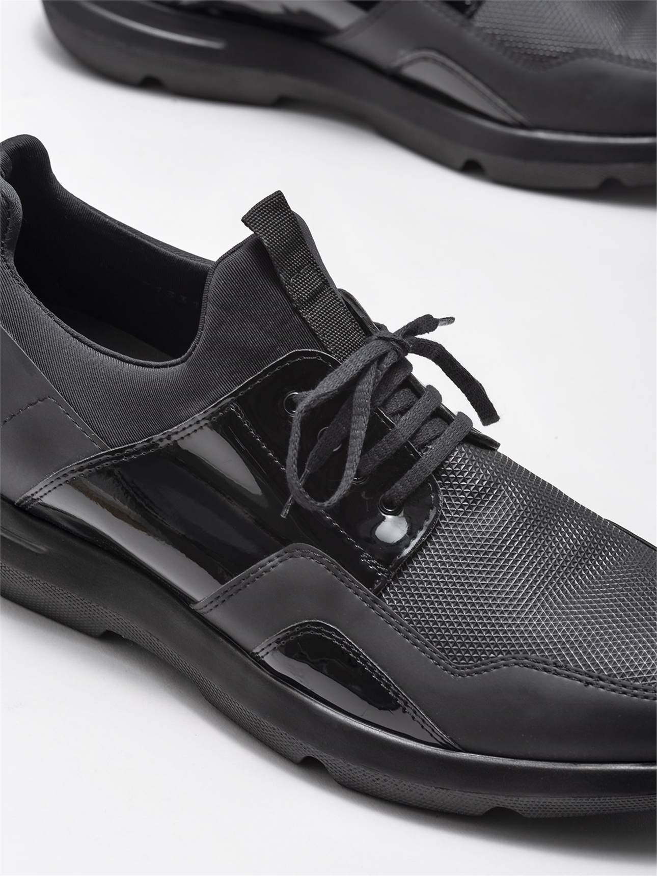 Siyah Erkek Spor Ayakkabı Satın Al! DELANO-1-RCB Fiyatı | Elle Shoes