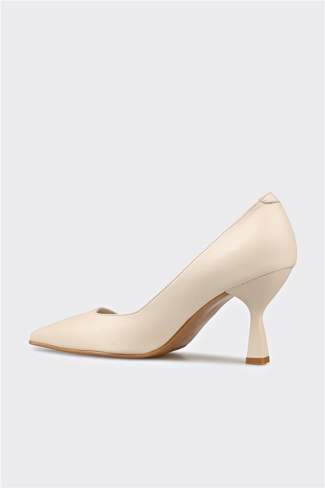 Ekru Deri Kadın Stiletto