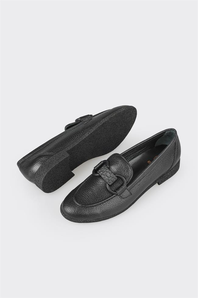 Siyah Deri Kadın Loafer