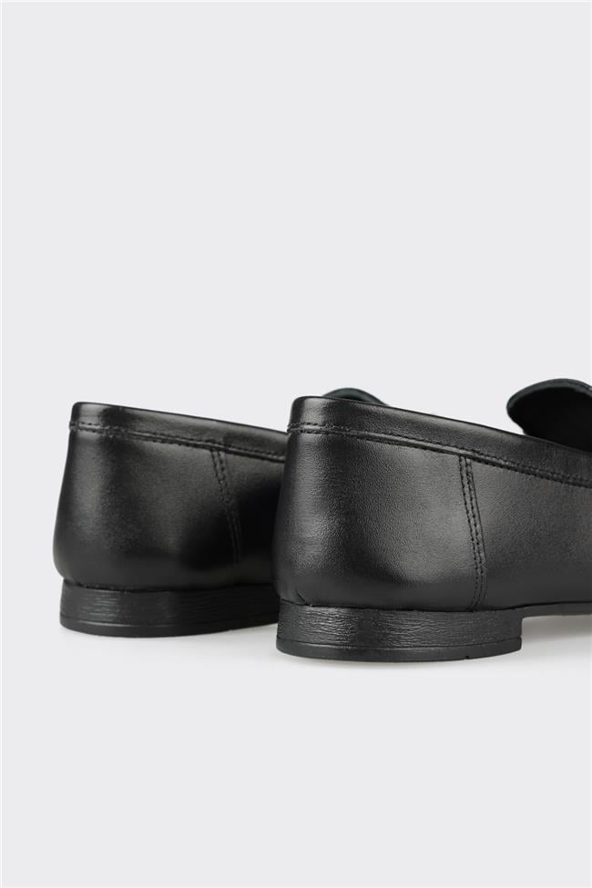 Siyah Deri Kadın Loafer
