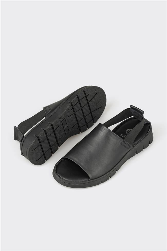 Siyah Deri Kadın Spor Sandalet