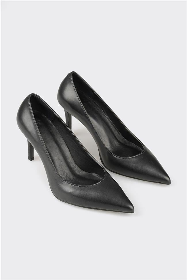 Siyah Deri Kadın Stiletto