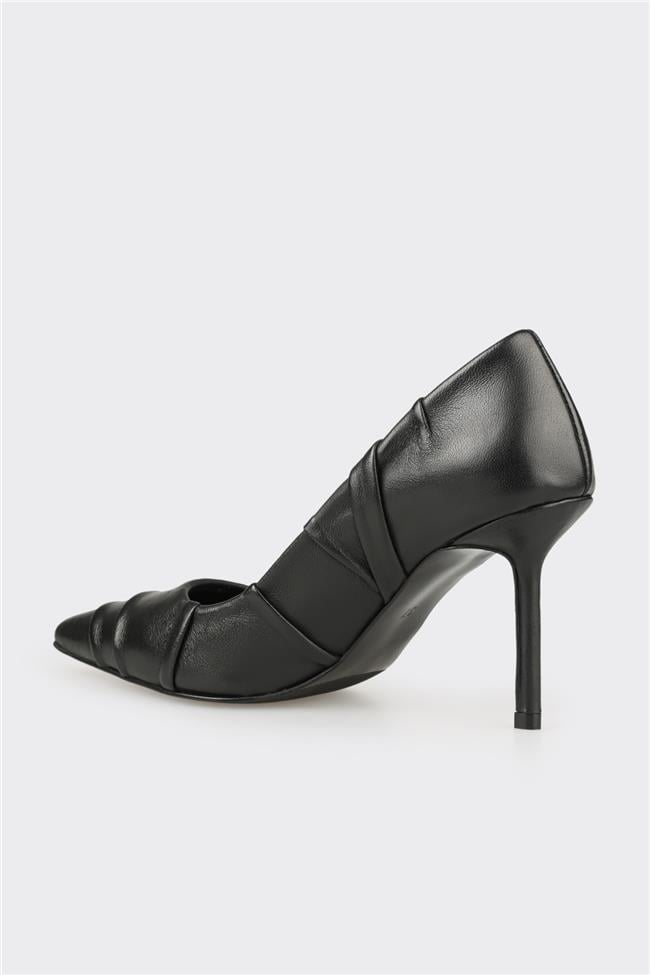 Siyah Deri Kadın Stiletto