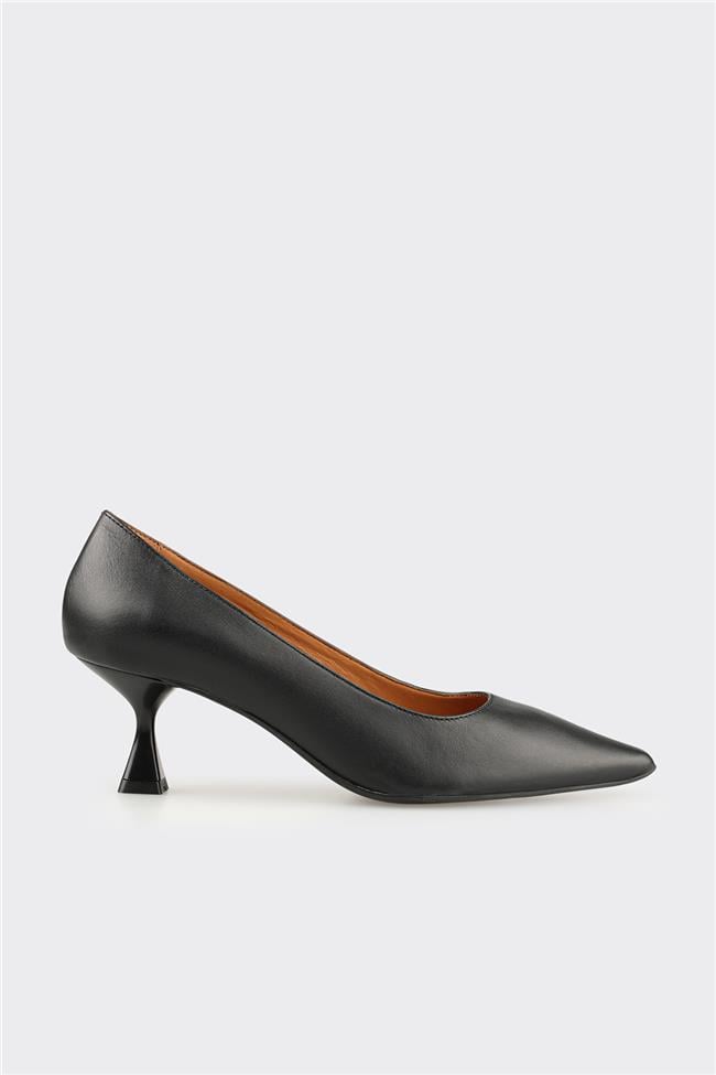 Siyah Deri Kadın Stiletto