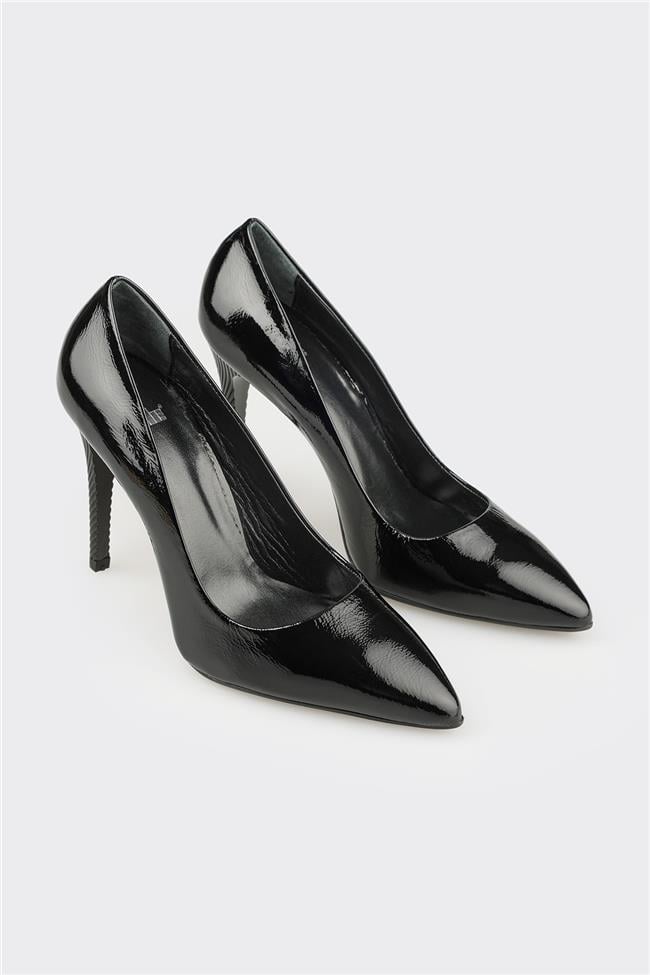 Siyah Deri Kadın Stiletto