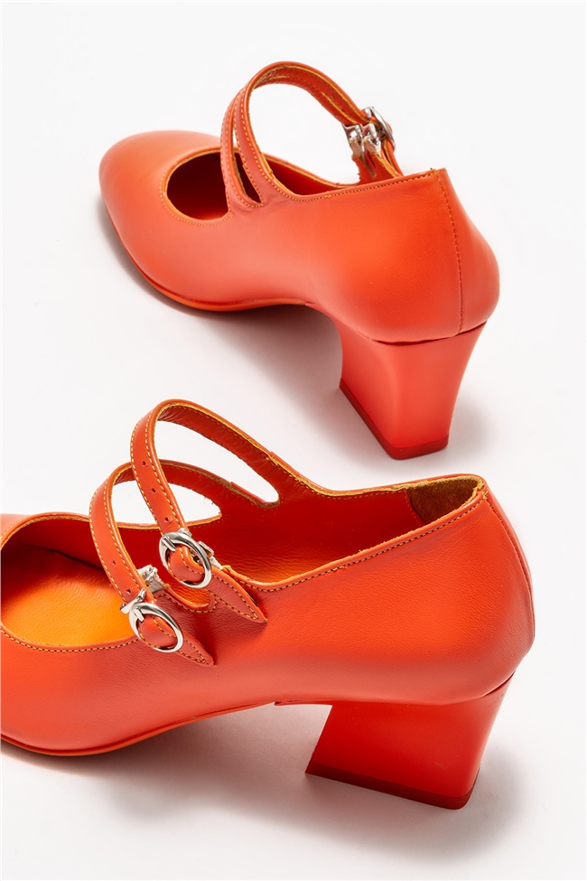 Kırmızı Deri Kadın Orta Topuk Ayakkabı