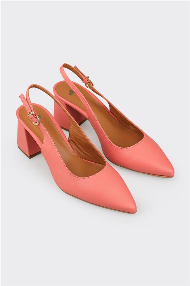 Pembe Deri Kadın Topuklu Ayakkabı