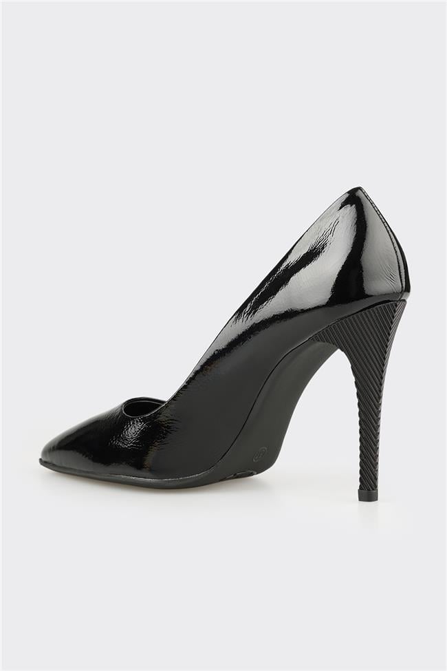 Siyah Deri Kadın Stiletto