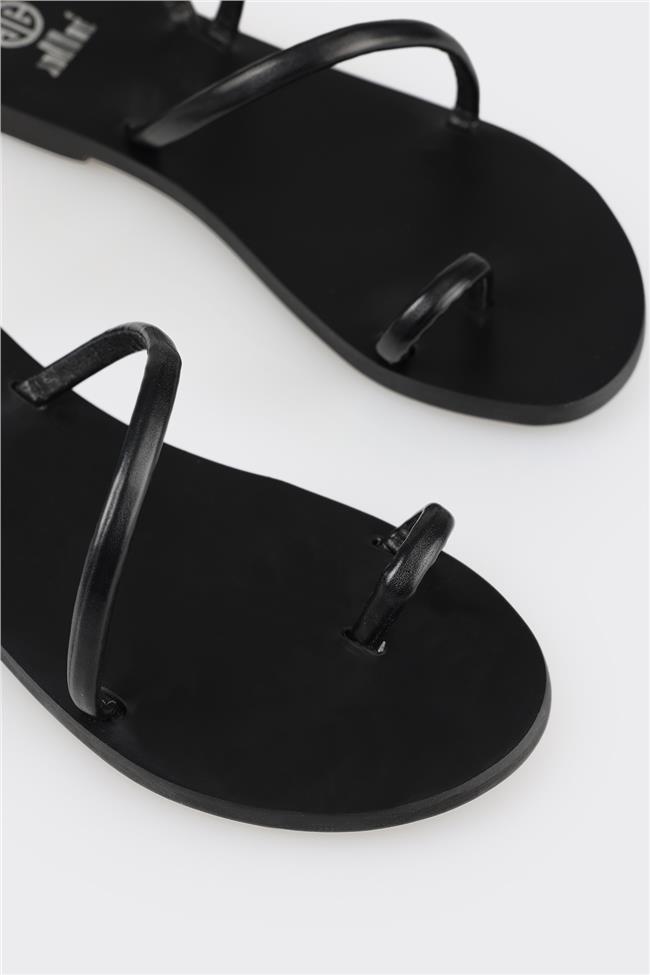 Siyah Kadın Parmak Arası Sandalet