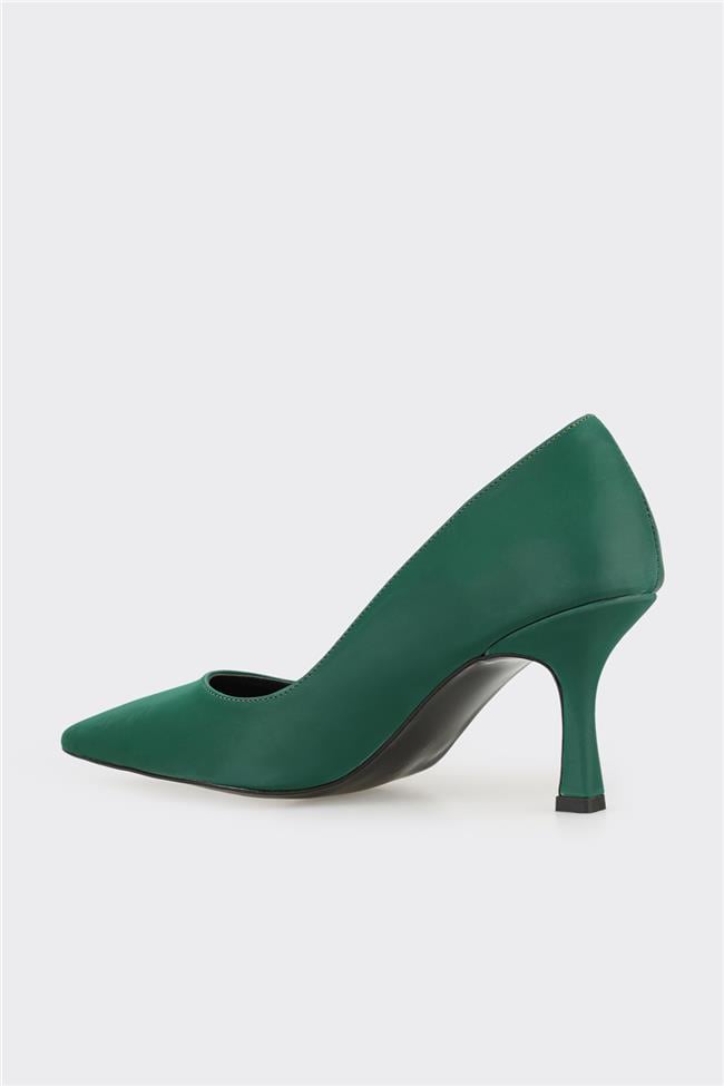 Yeşil Kadın Stiletto