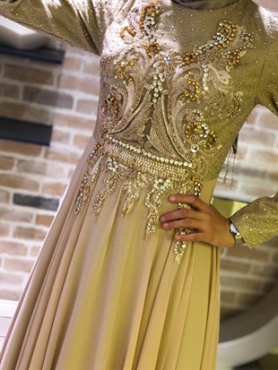 BELLEY TAŞ İŞLEMELİ ABİYE 