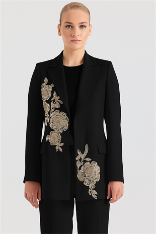 CLİO KREP KUMAŞ NAKIŞ PUL PAYETLİ CEKET PANTOLON TAKIM