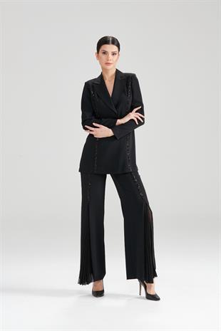 CLİO PAÇASI PLİSELİ KRAVUZE KREP TAKIM ELBİSE